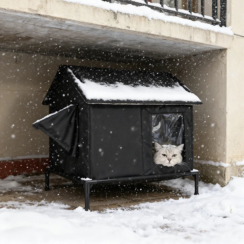 Insulated Self-Warming Outdoor Cat House